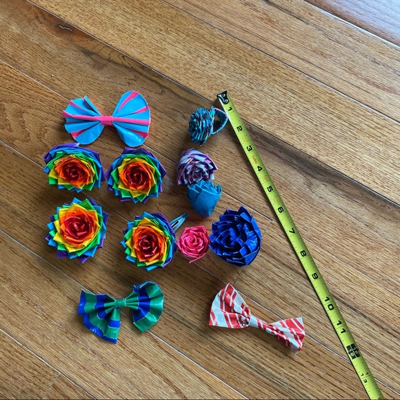 Lot of Assorted Duct Tape Accessories - Picture 4 of 4